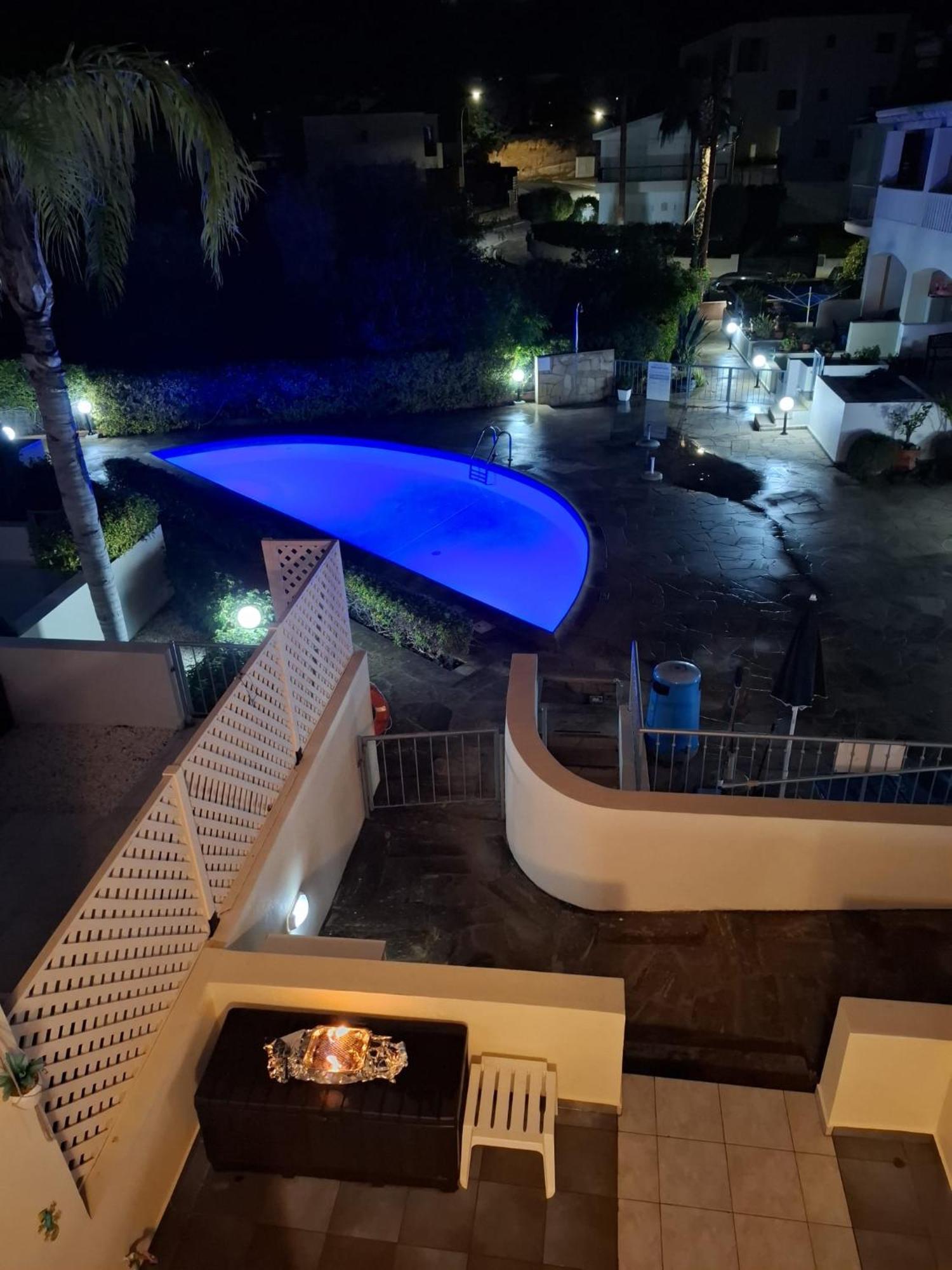 2 Bedroom Townhouse Lower Peyia Paphos Cyprus Extérieur photo